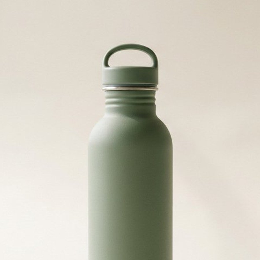 Bottle, cap removed detail view